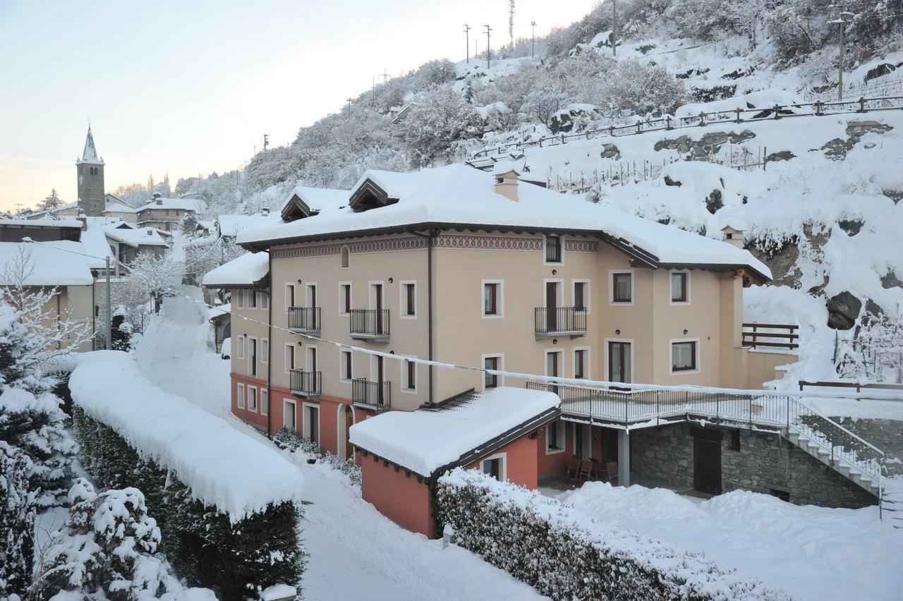 Villa Au Berceau Du Bien-Etre Chambave Esterno foto