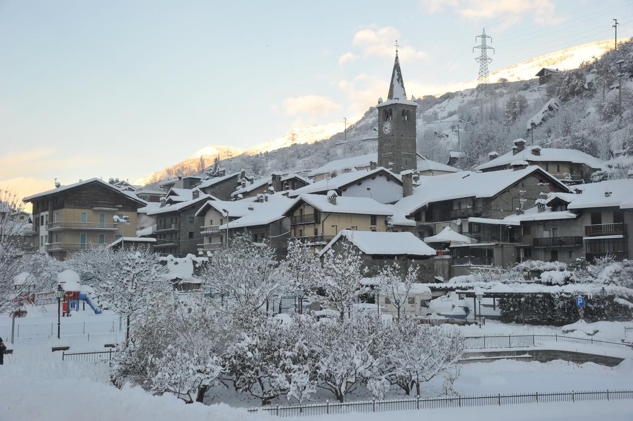 Villa Au Berceau Du Bien-Etre Chambave Esterno foto