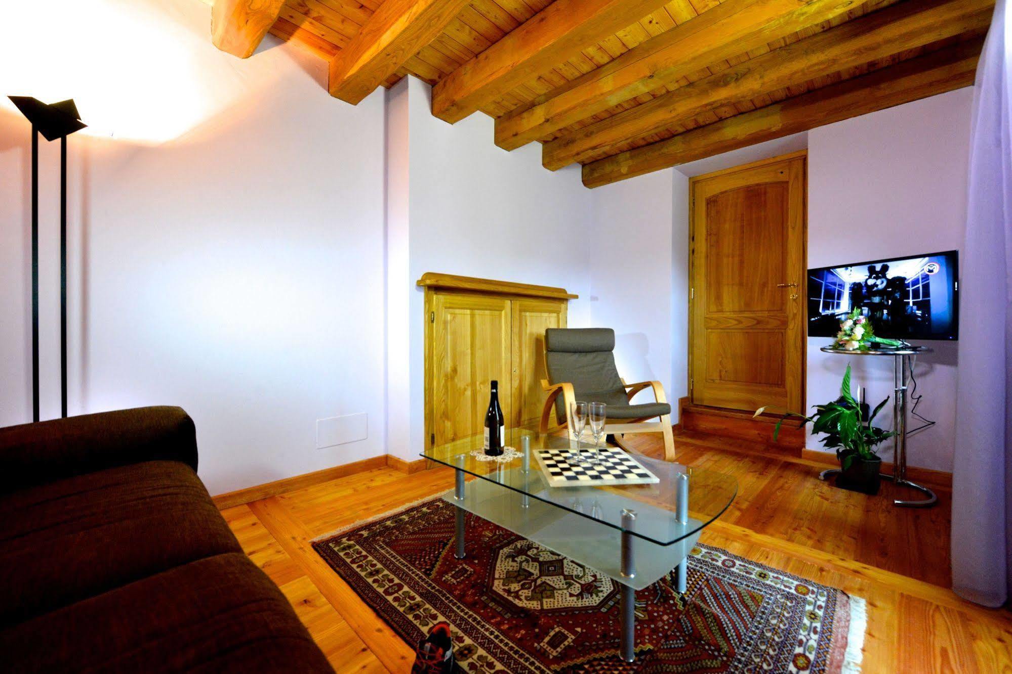 Villa Au Berceau Du Bien-Etre Chambave Esterno foto