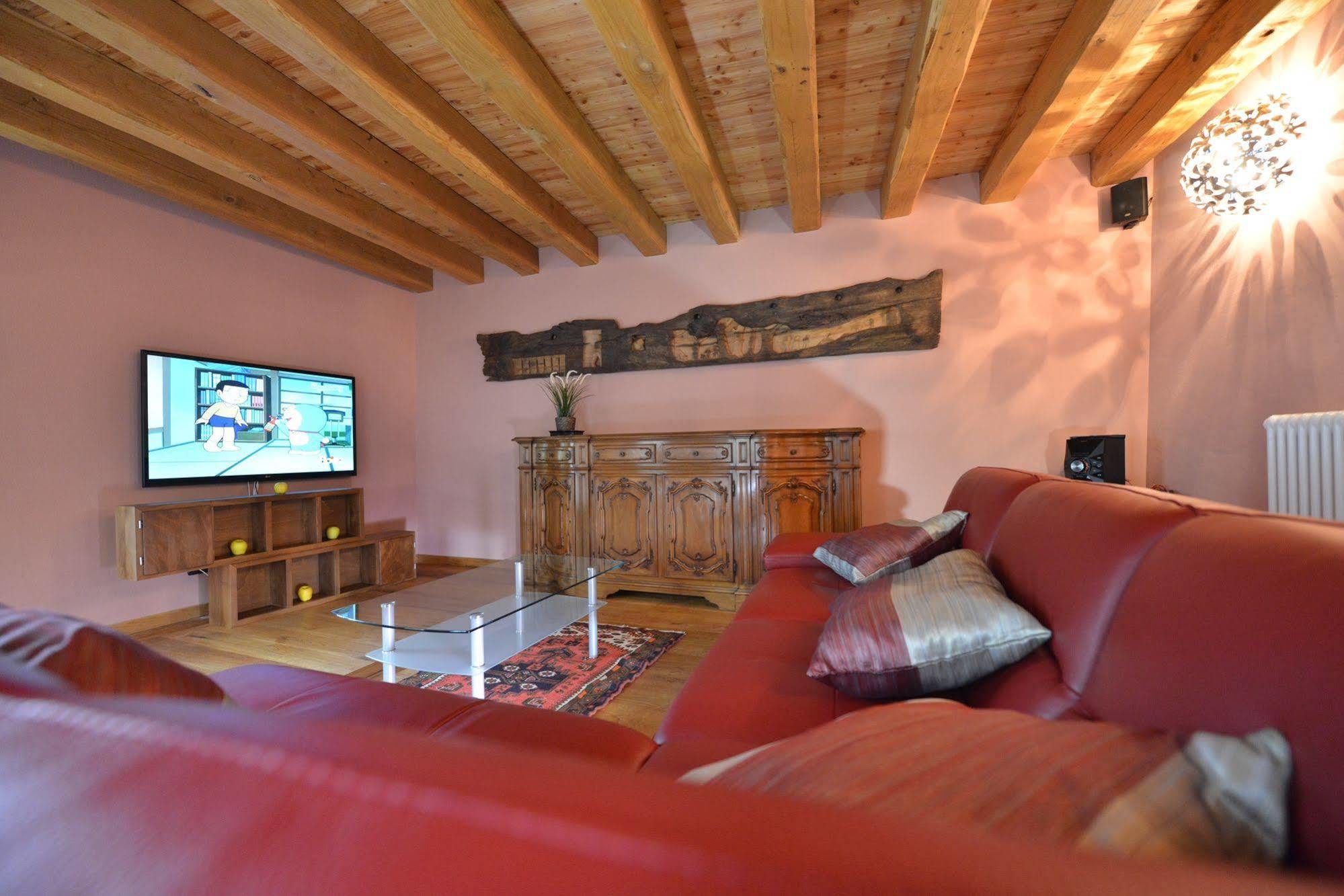 Villa Au Berceau Du Bien-Etre Chambave Esterno foto